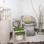 Evelyne By Interhome *